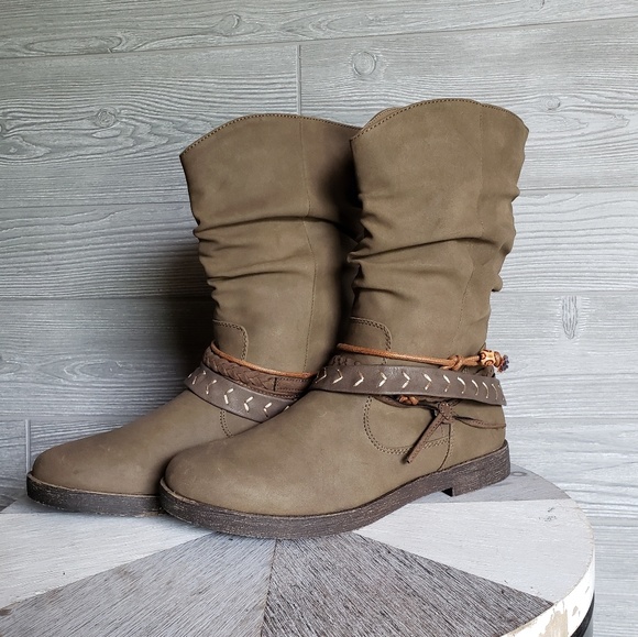 Sugar Mid Calf Boots SGR ROOT SIZE 8 Sugar Mid Calf Boots SGR ROOT SIZE 8